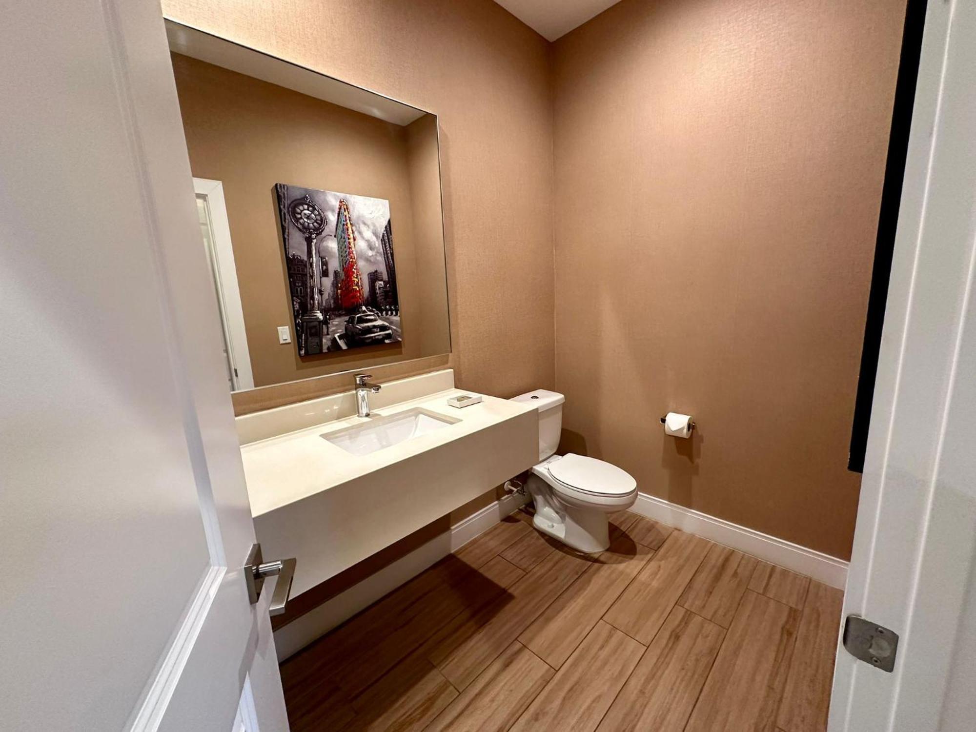 Luxury Home In Orlando With Private Hot Tub - 7 Min From Disney Parks - 3 Bedrooms And 4 Bathrooms! Exteriér fotografie
