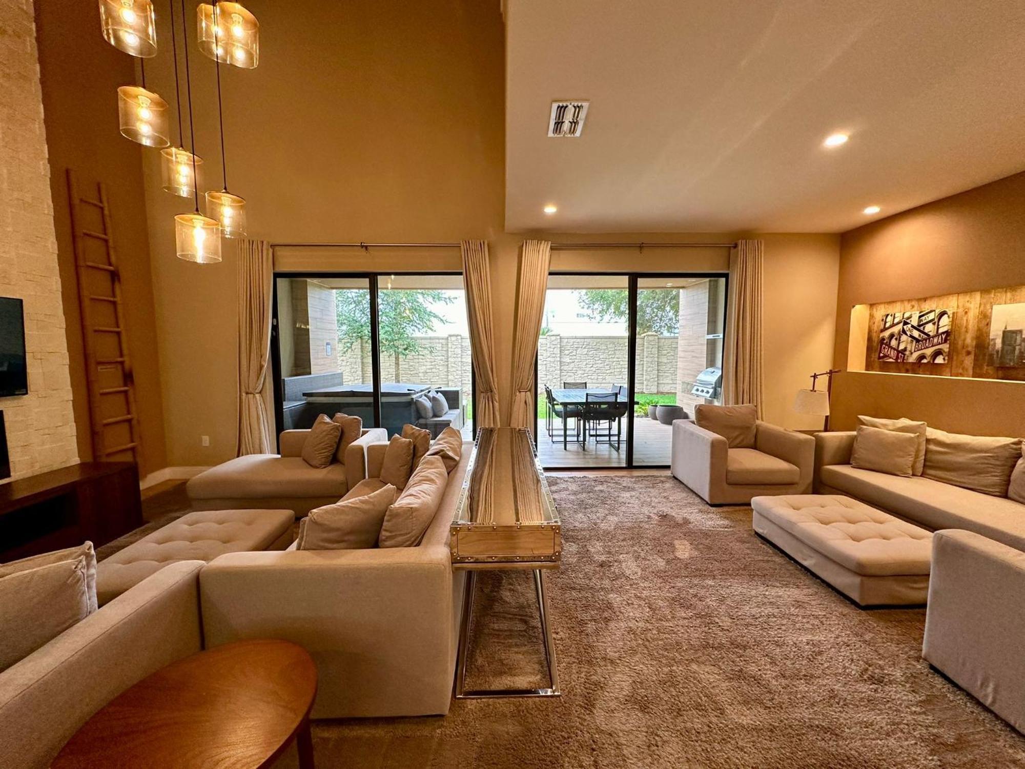 Luxury Home In Orlando With Private Hot Tub - 7 Min From Disney Parks - 3 Bedrooms And 4 Bathrooms! Exteriér fotografie
